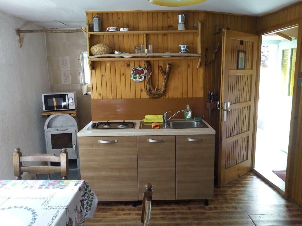 Apartman Dinko Lubenice Zewnętrze zdjęcie